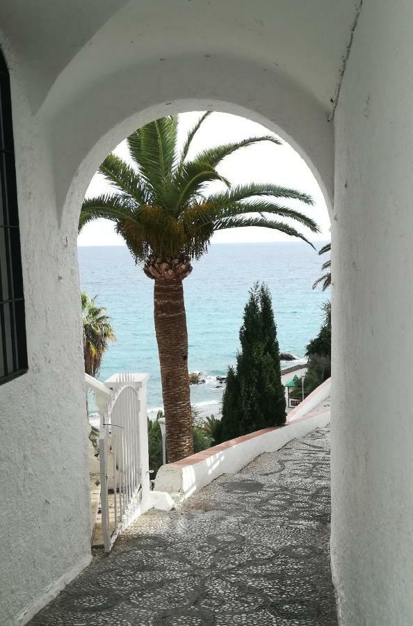 דירות Nerja 1 מראה חיצוני תמונה